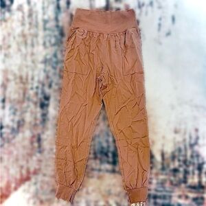 TEA N ROSE LA || Breezy Pocket Jogger in Mocha - SZ Small ⭐️NWT⭐️